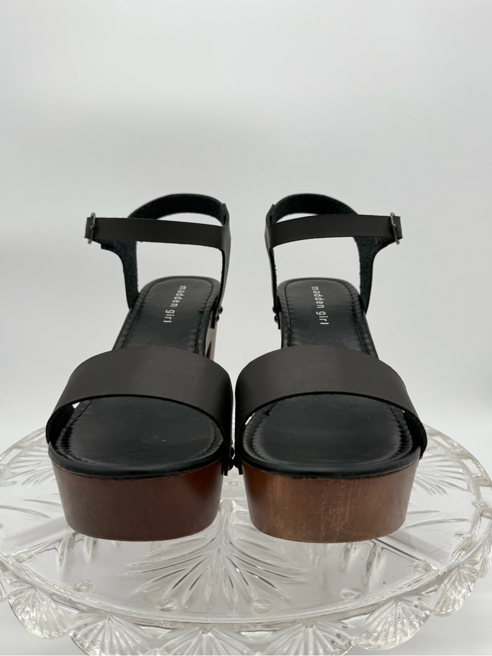 Madden Girl Black Leather Platform Sandals with Wood-Effect Heel - Picture 4 of 4